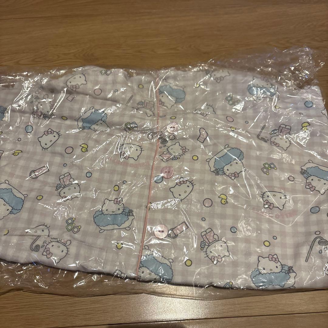 新品未開封snidel  HELLO KITTY パジャマ ピンク