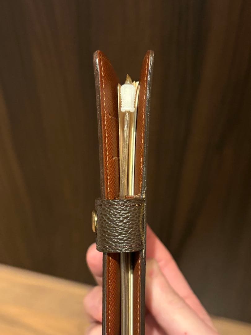 ルイヴィトン　モノグラム　手帳カバー　美品！