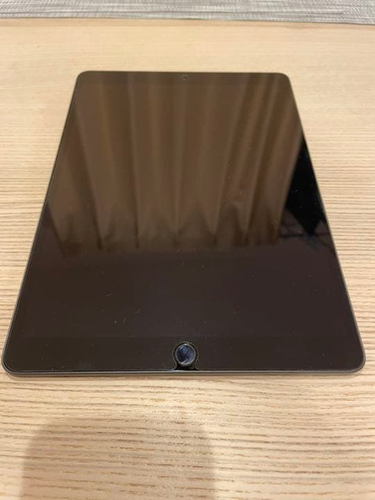 iPad Air (第3世代)10.5インチ Retinaディスプレイ 256…