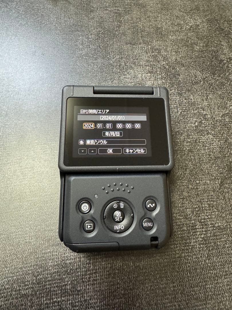 2024年9月購入 Canon PowerShot V10 5年長期保証付 美品