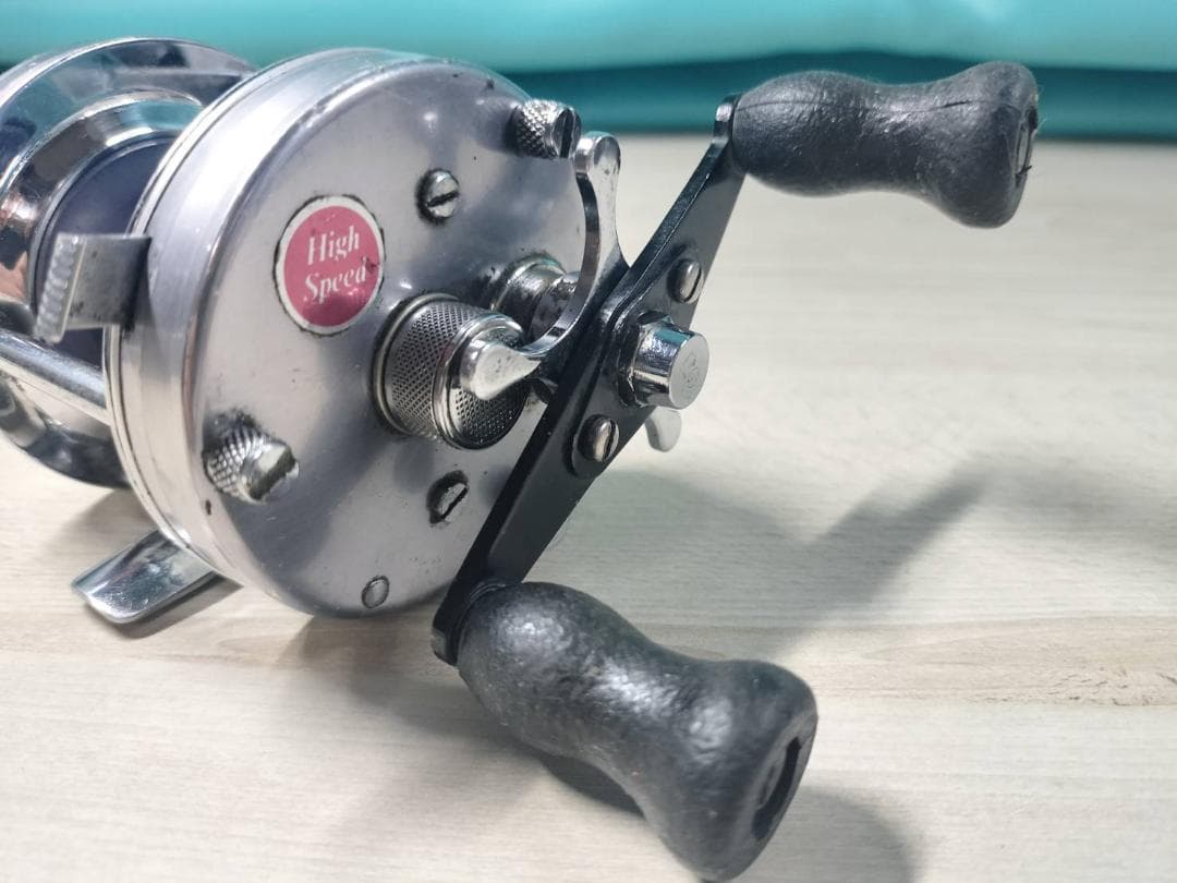 アブガルシア　アンバサダー5500c　ビンテージ　リール abu