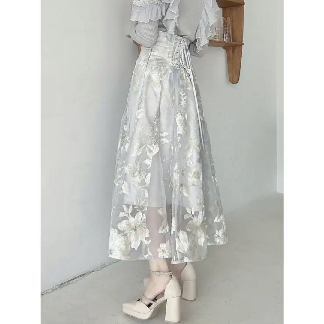 新品 dazzlin シアーフラワーコルセットスカート