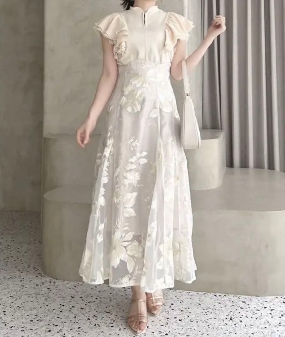 新品 dazzlin シアーフラワーコルセットスカート