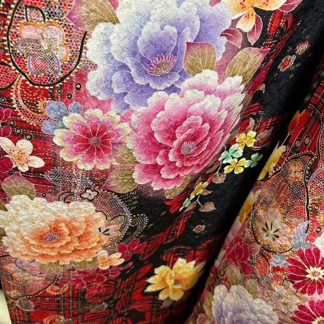 新品　オーダー仕立て　8点セット　正絹　振袖セット 黒　赤チェック　花柄　成人式
