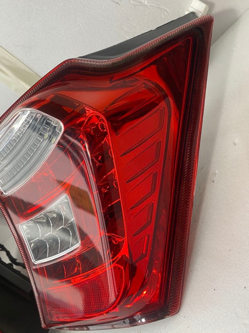 ホンダ フリード（GB3/GB4）用 社外LEDテールランプ 左右セット