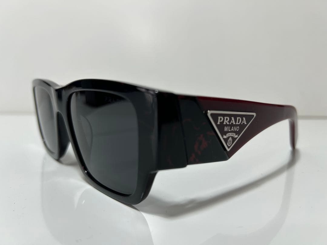 n⭐︎PRADA サングラス レッド PR 10ZSF