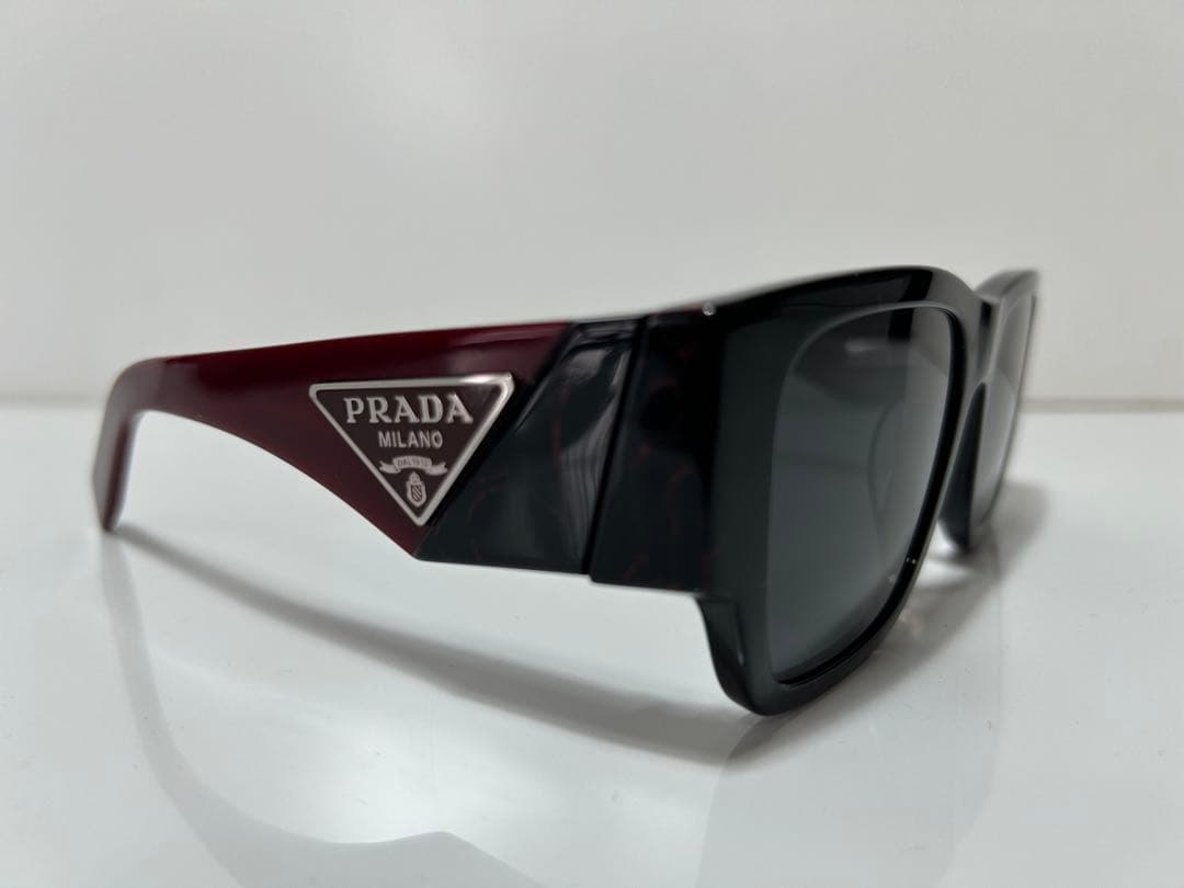 n⭐︎PRADA サングラス レッド PR 10ZSF