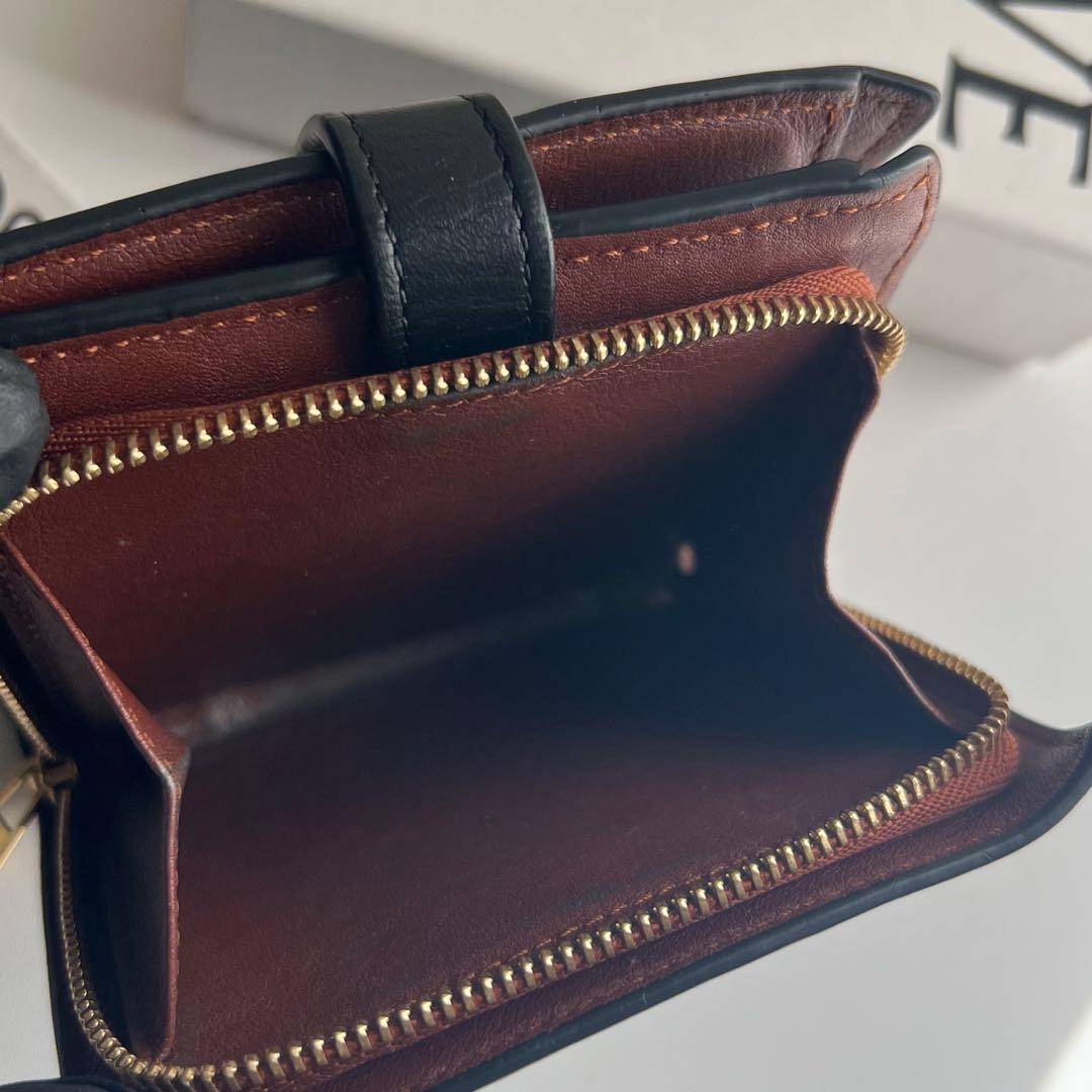 158 美品 LOEWE ロエベ 2つ折り財布