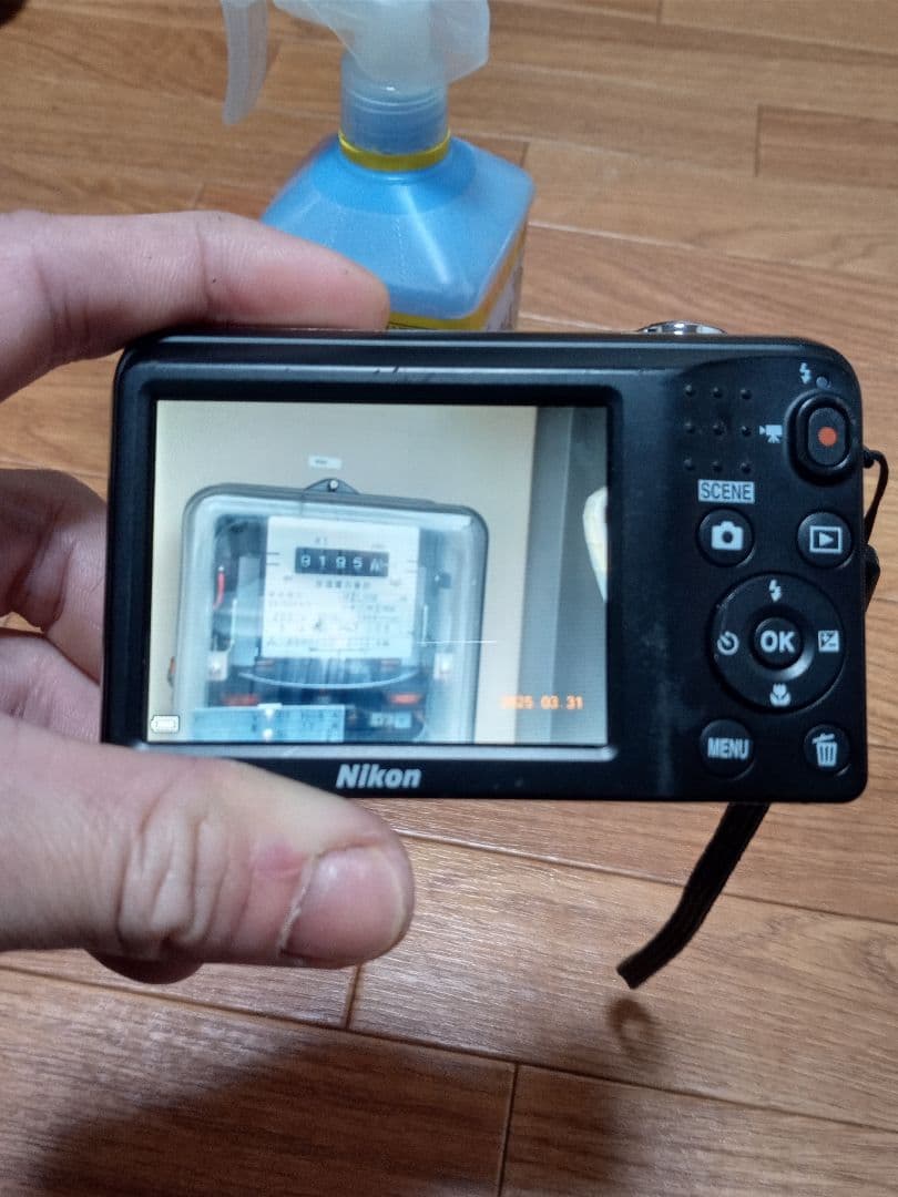 【動作確認済】　Nikon COOLPIX A10 単三電池駆動