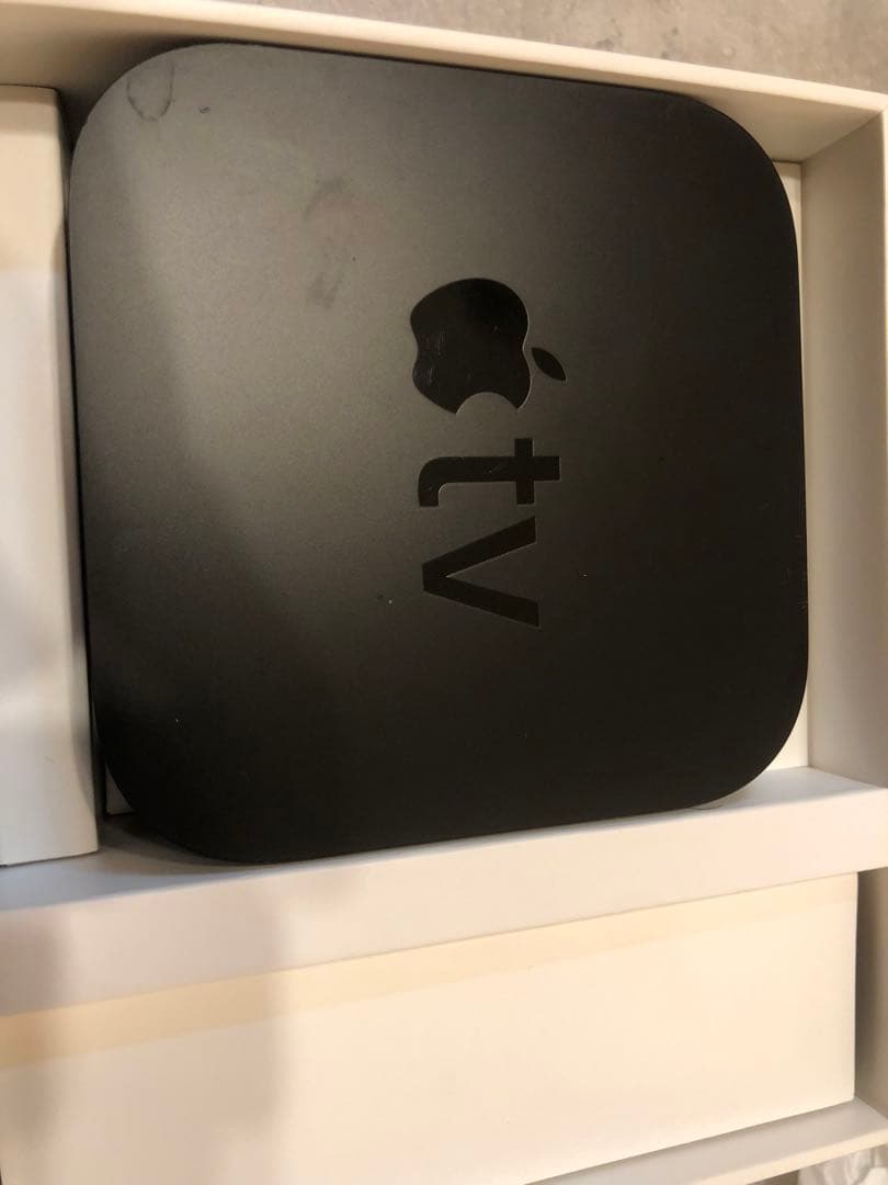 Apple TV 4K 32GB 本体 （A1842/第1世代）+ リモコン