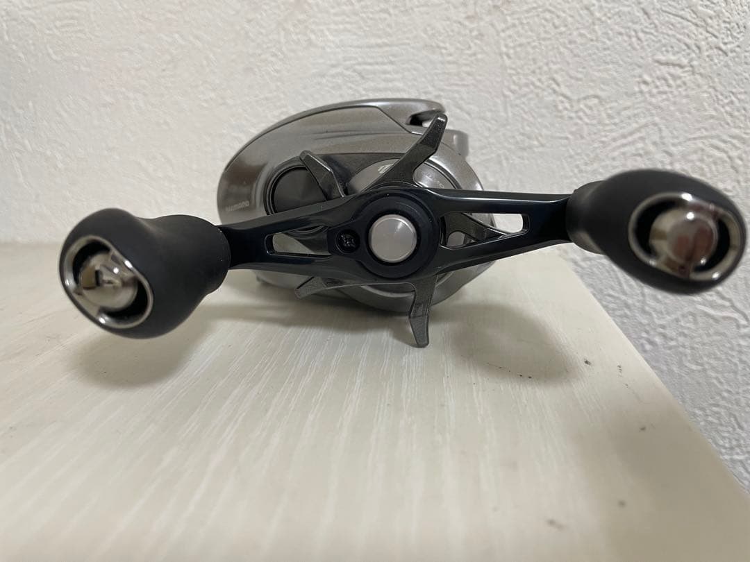SHIMANO 18バンタムMGL 右巻き (ギア比6.2)