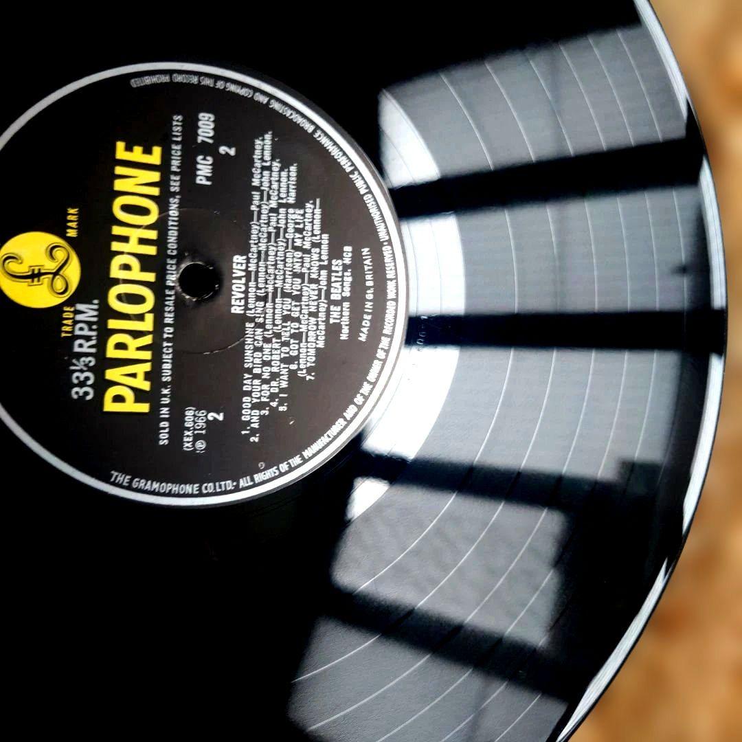 UK盤初回R/GThe Beatles REVOLVER