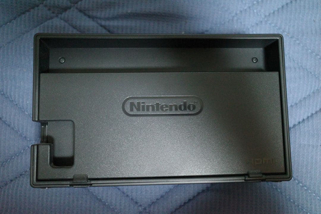 【美品・初期化済】Nintendo Switch 本体＋付属品