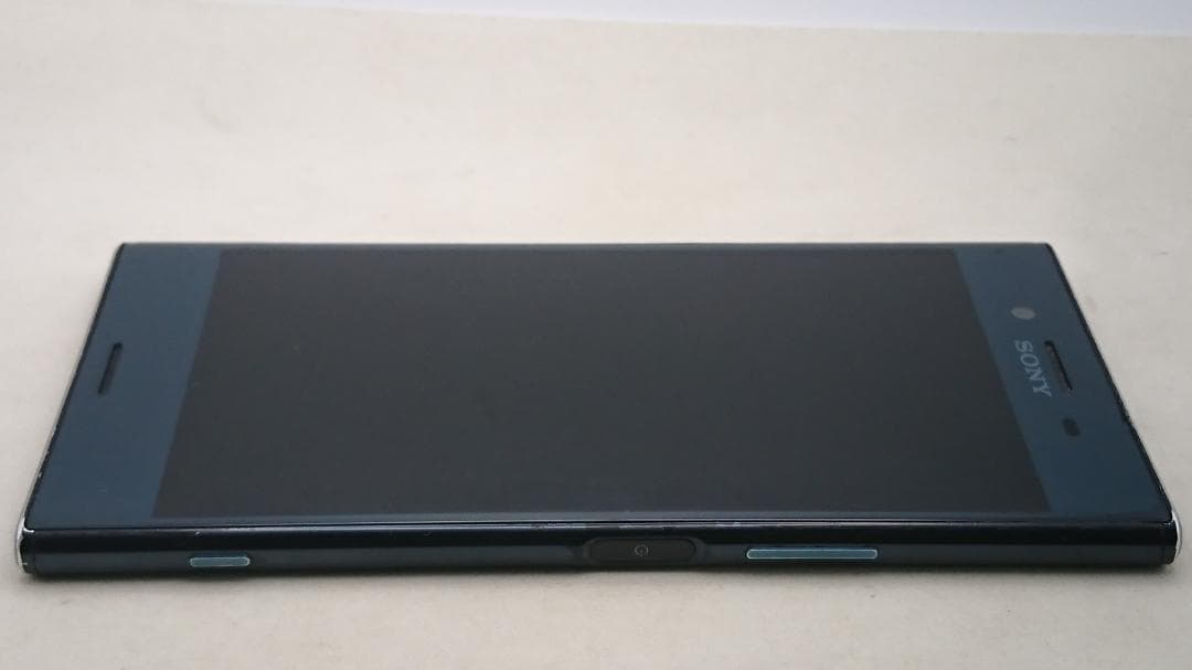 Xperia XZ premium G8188 シムフリー版