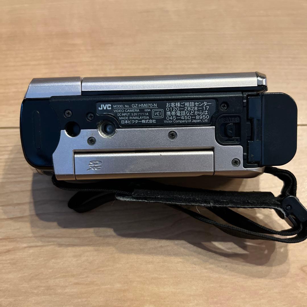 JVC Everio GZ-HM670 ビデオカメラ本体