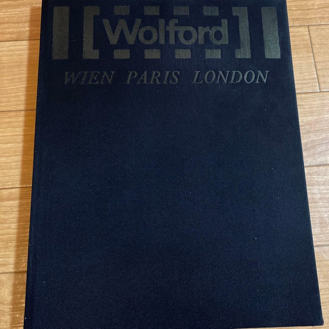 最終値下げ！WOLFORD VISIONS TO WEAR 日本語版