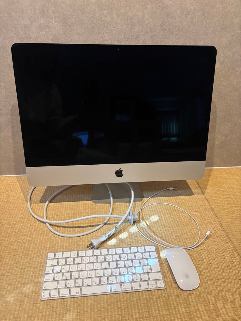 Apple iMac 21.5インチ Retina 4K 2019 i3