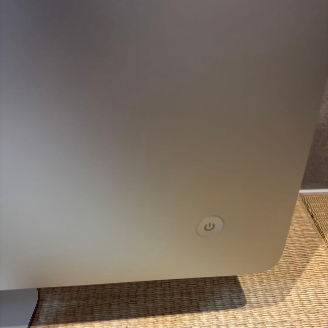 Apple iMac 21.5インチ Retina 4K 2019 i3