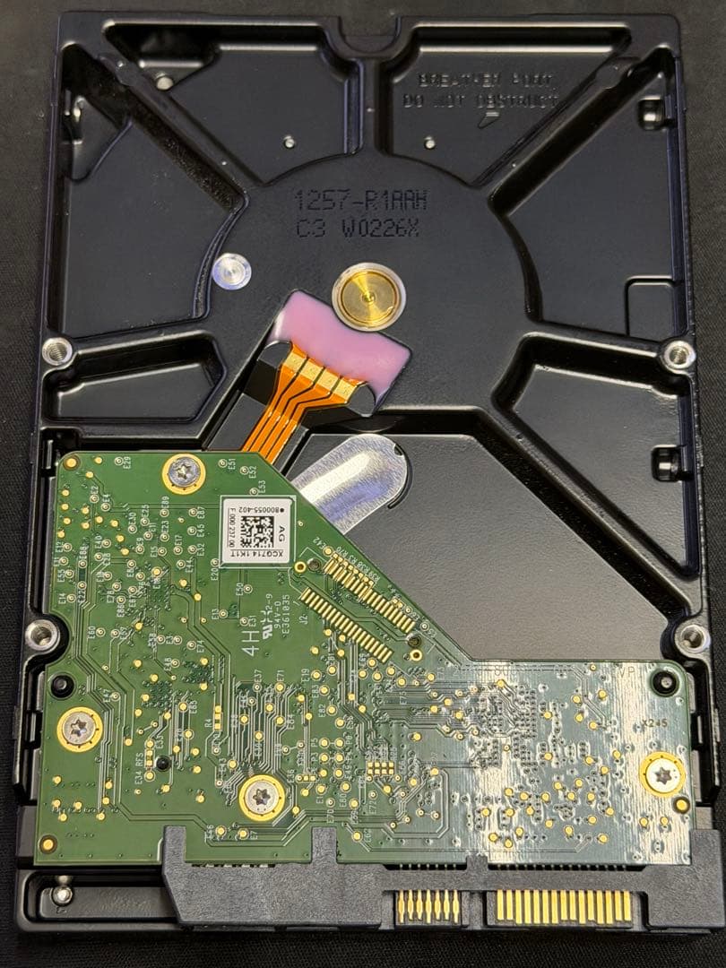 ほぼ新品WD PURPLE 4TB WD40PURZ HDD SATA