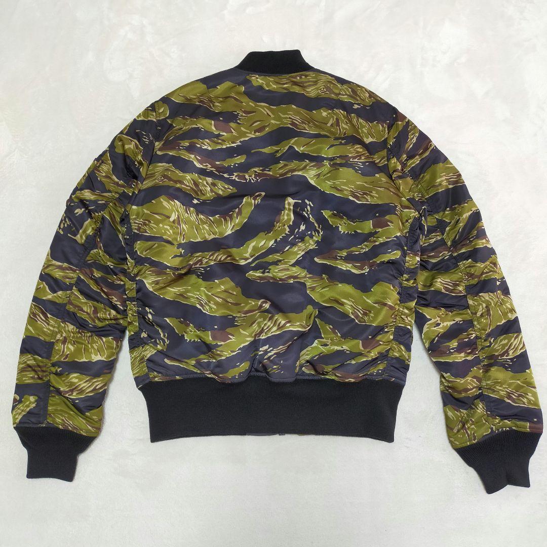 未使用品　ALPHA INDUSTRIES　タイガーカモ柄　MA-1　XLサイズ