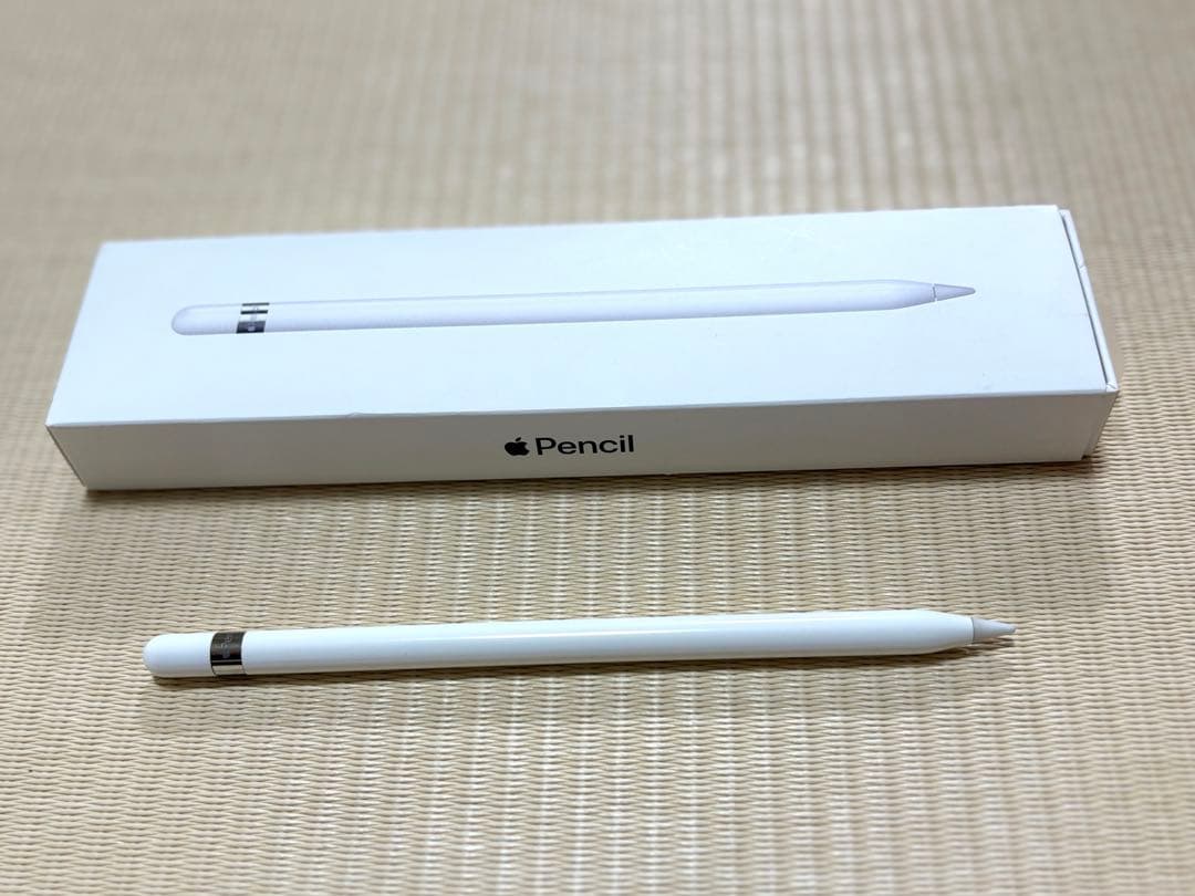 「みつ」 Apple Pencil MK0A2JA/A ホワイト