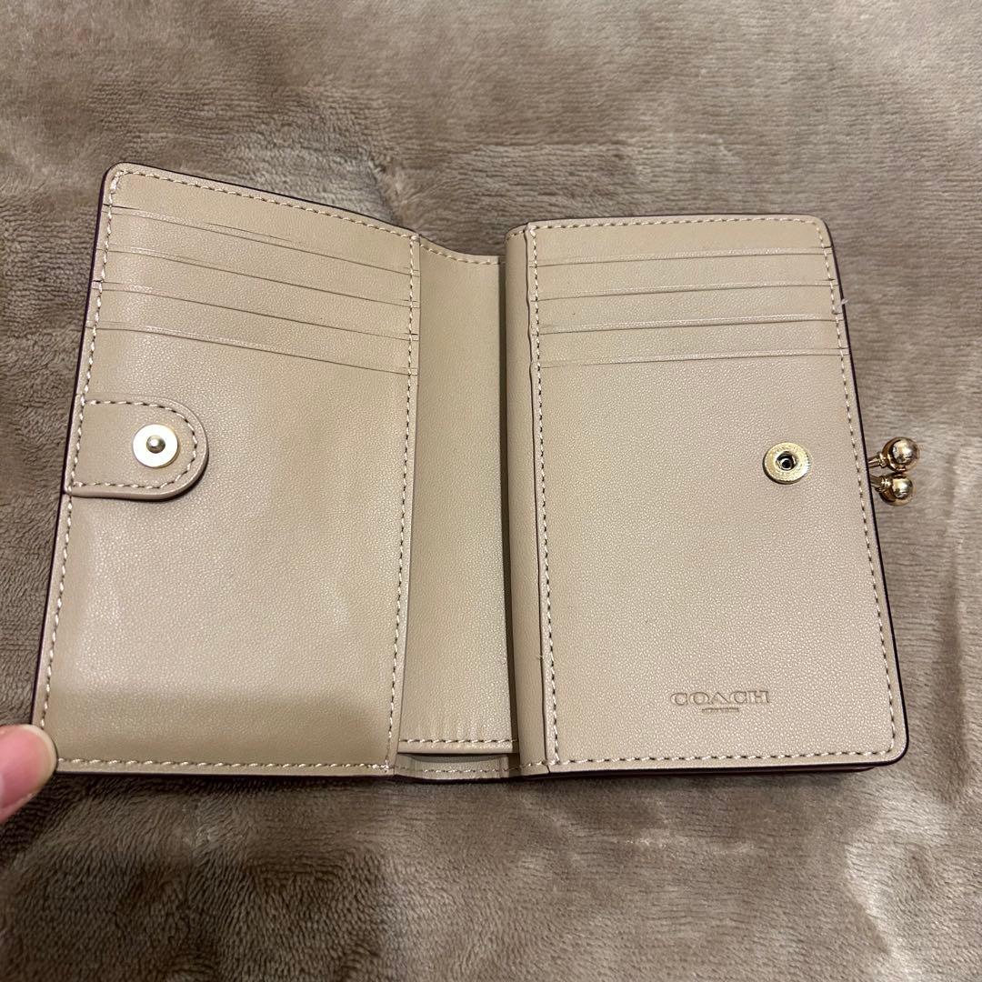 COACH フラワープリント 二つ折り財布