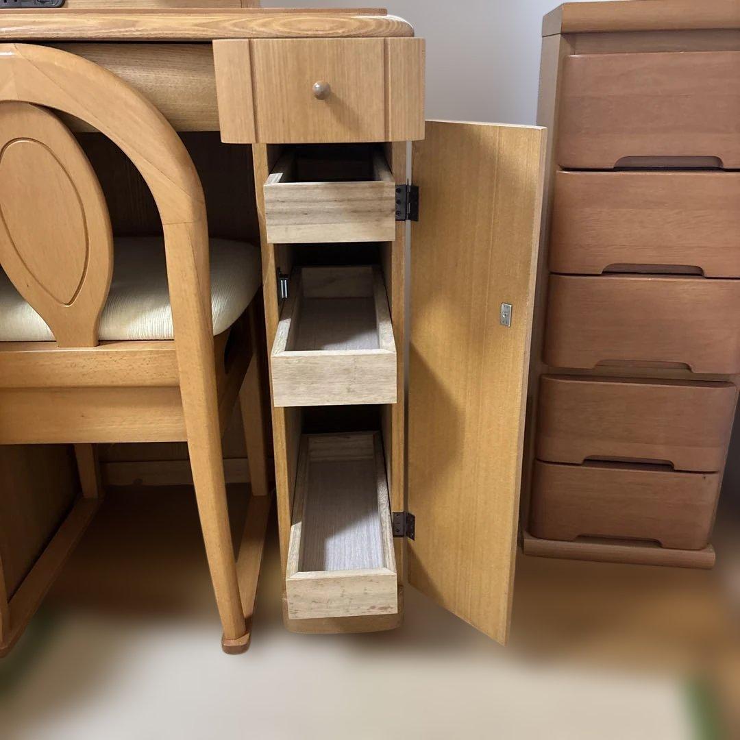 木製重ねて折りたたむ三面鏡ドレッサー　椅子を別出品しています