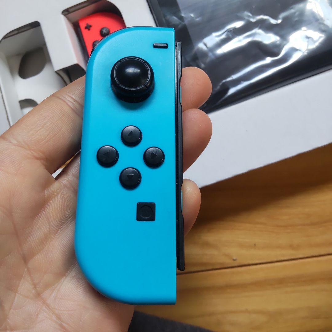 Nintendo Switch ネオンブルー・レッド 本体　ニンテンドースイッチ
