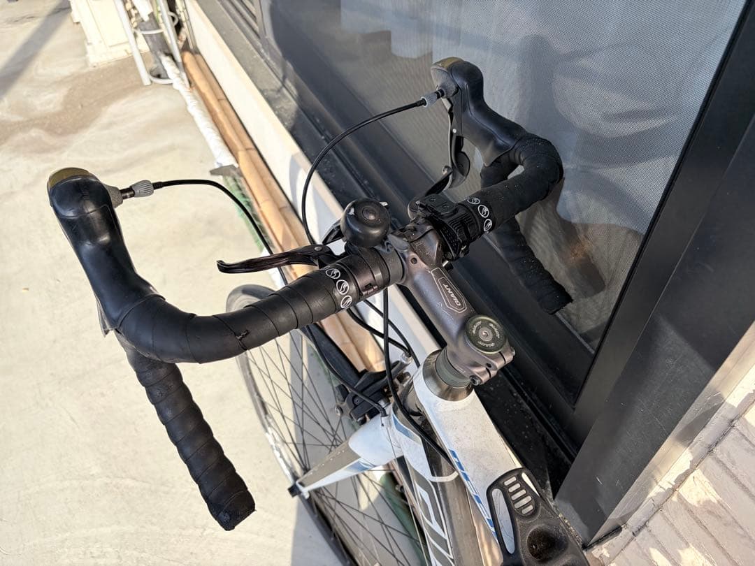 GIANT DEFY4 ロードバイク 2016年 8速 ジャンク
