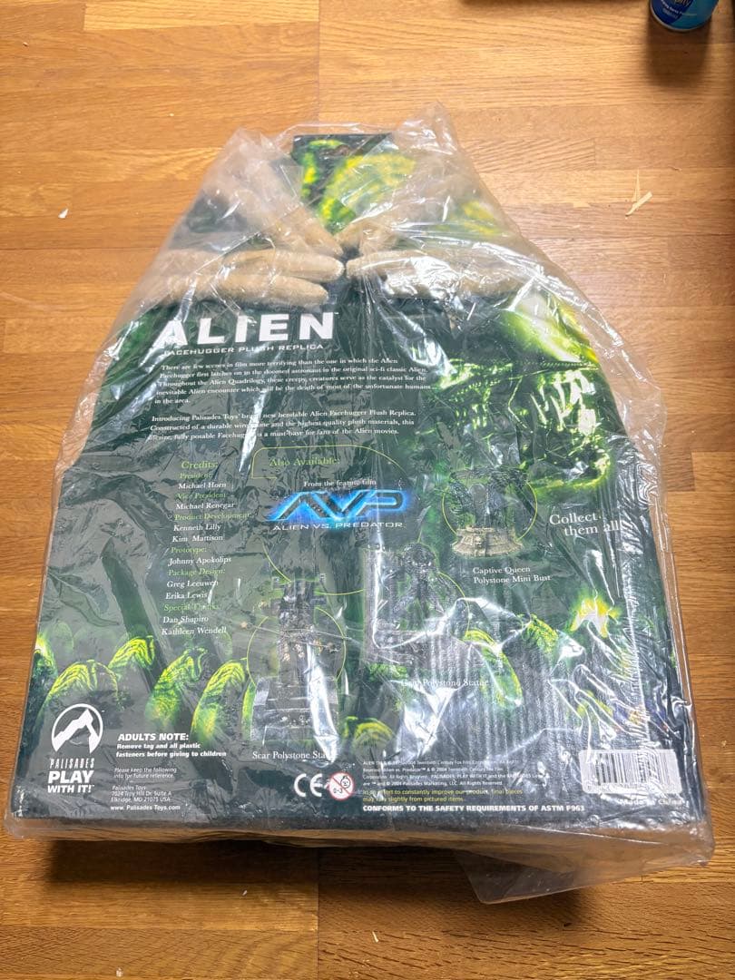ぬいぐるみ Alien Facehugger Plush Replica