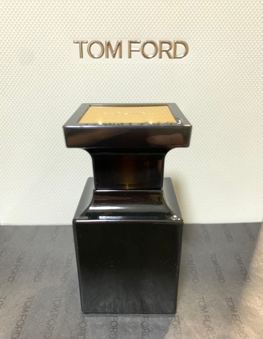 【正規品】TOM FORD タバコバニラ 30mL トムフォード
