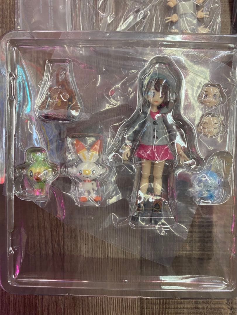 ポケモンセンター ソード・シールド figma ユウリ