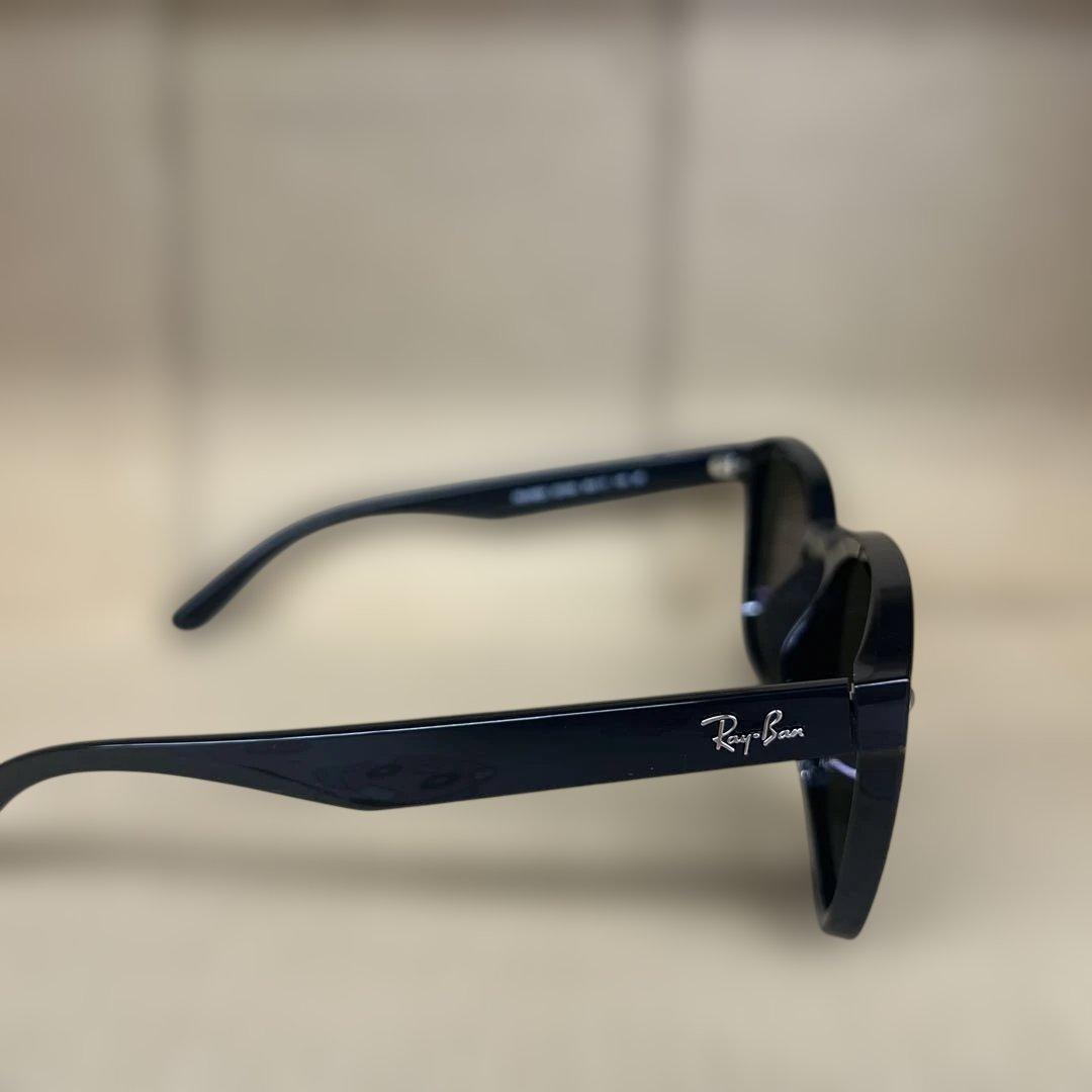1368Ray-BanサングラスRB4392D