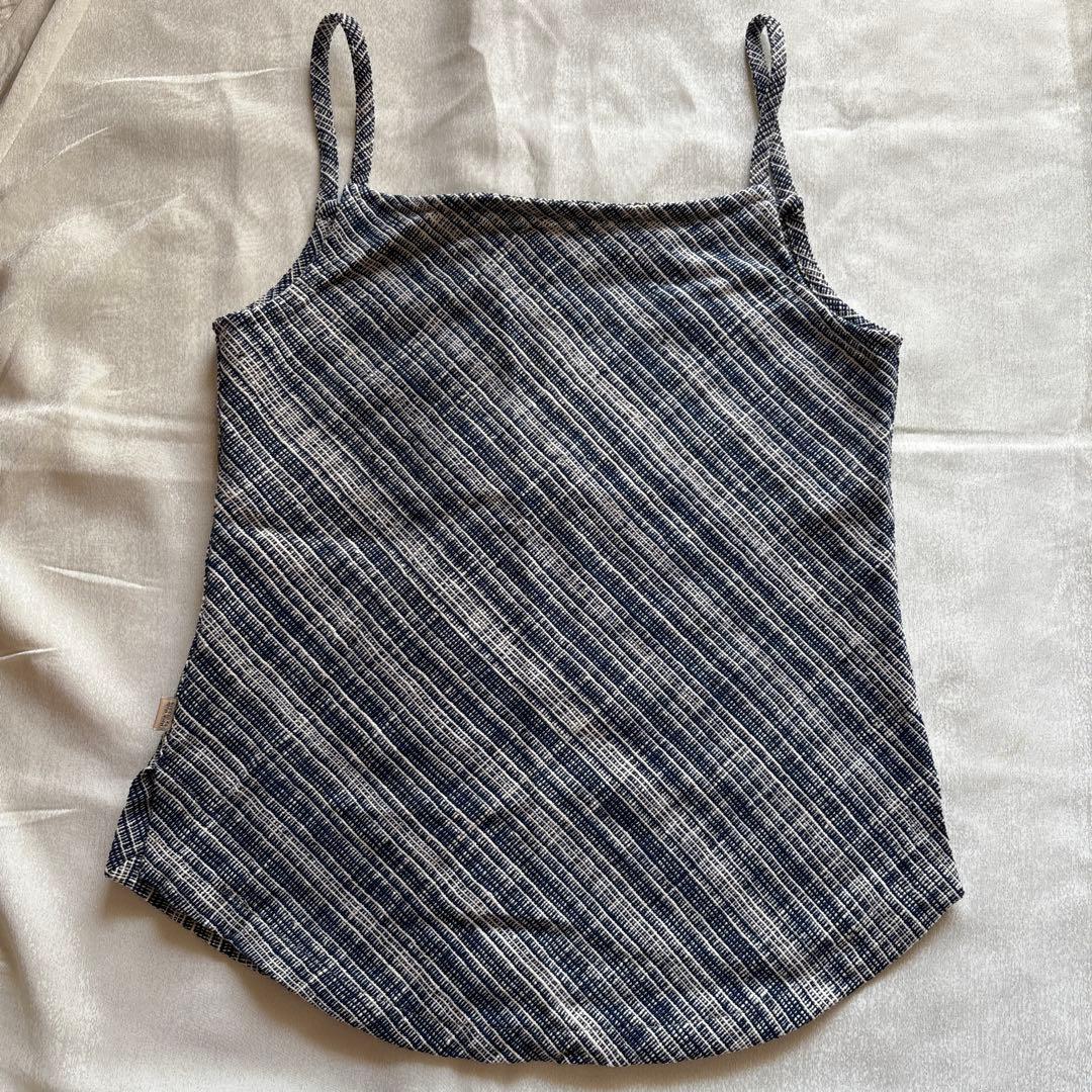 うさとの服　新品未使用　トップス