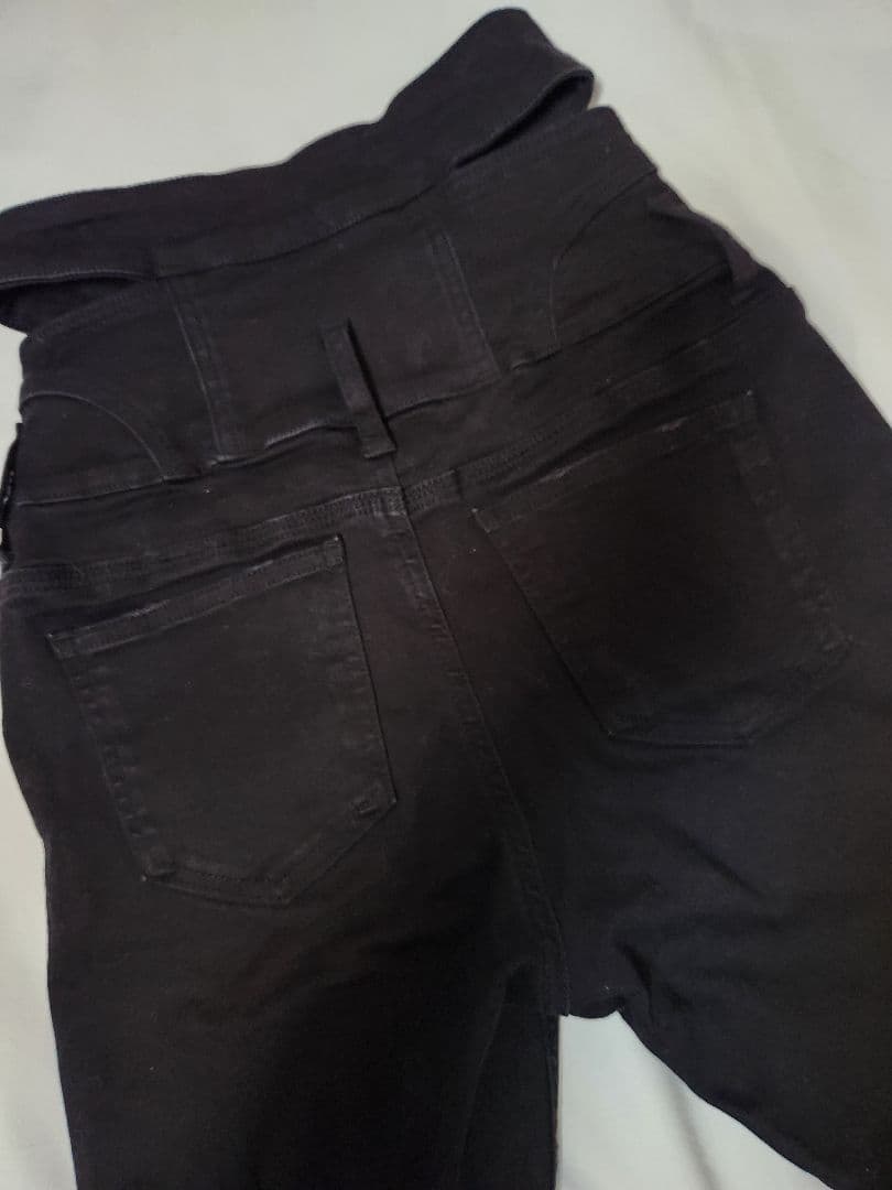 【蘭】EMODA エモダ　ブラックブーツカットデニム　パンツ　黒　M