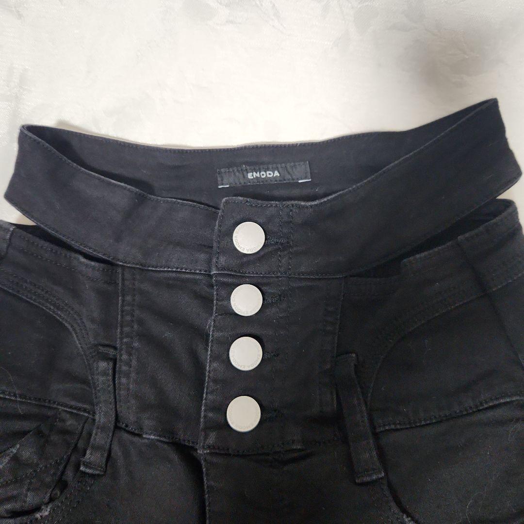 【蘭】EMODA エモダ　ブラックブーツカットデニム　パンツ　黒　M