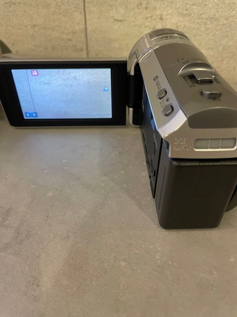 Panasonicパナソニック HC V700M ビデオカメラ