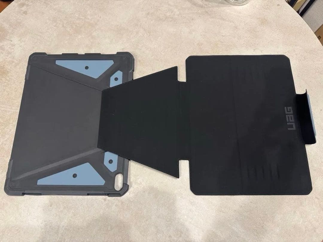URBAN ARMOR GEAR 13インチ iPad Air (M2) ケース