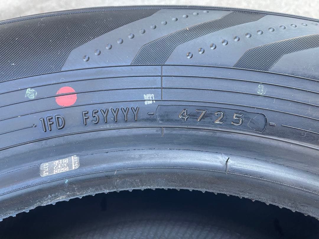 アルファード　40系　純正タイヤ　225/65R17 ヨコハマ