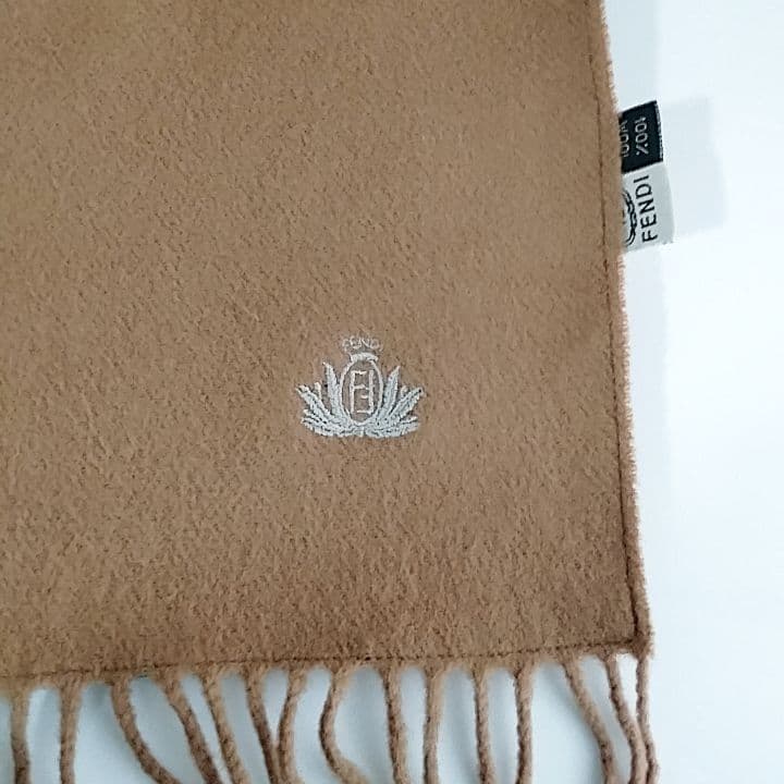 美品　FENDI フェンディ ペイズリー柄マフラー ストール ヴィンテージ