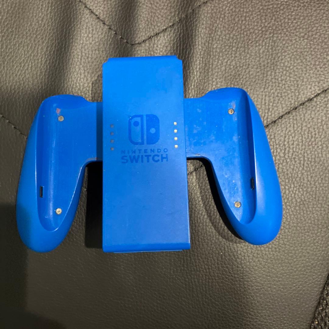 Nintendo Switch レッド 本体 + グリップカバー