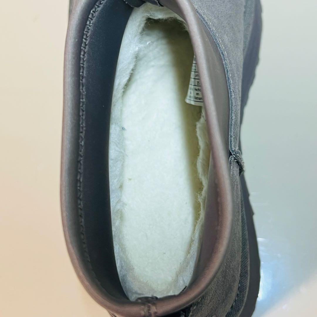 【数回使用程度】UGG CLASSIC MINI DIPPER ブーツ 厚底