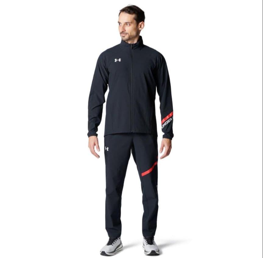 レ*ェ様 2026 S/S UNDER ARMOUR ウーブン セットアップ　B