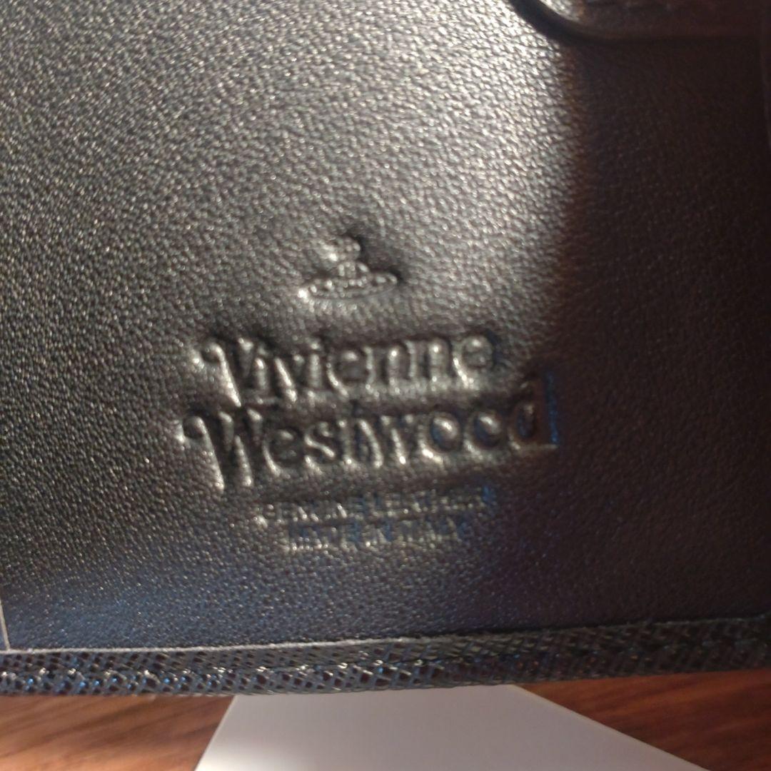 新品・未使用Viviennewestwood二つ折財布