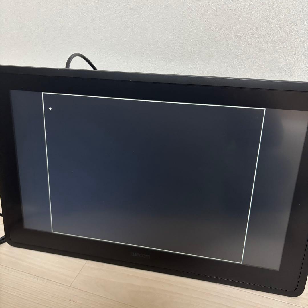 Wacom Cintiq 22 DTK2260 大型液晶ペンタブ　2021年製