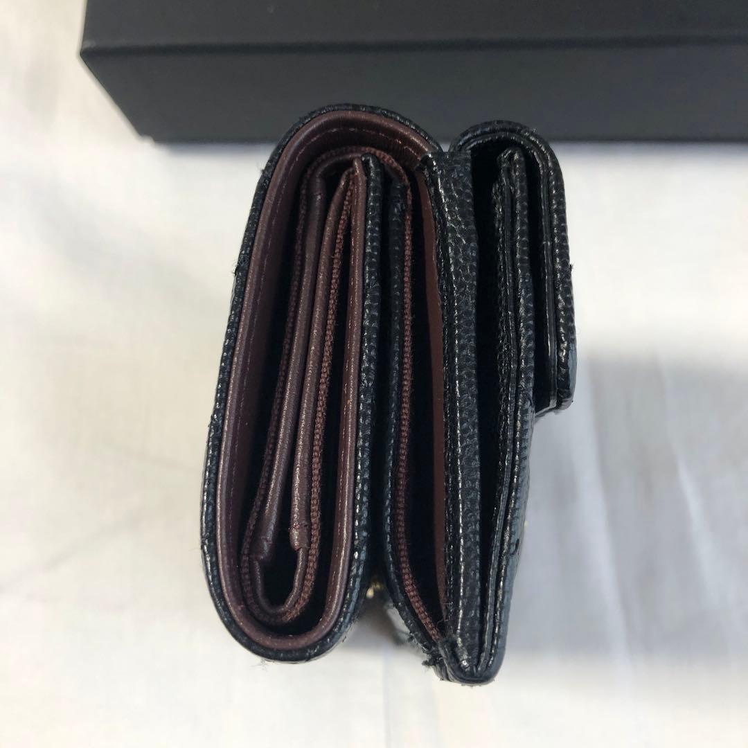 CHANEL 三つ折財布