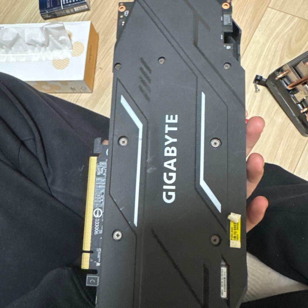 グラフィックボード・グラボ・ビデオカード GIGABYTE NVIDIA GeForceRTX2060 6GB