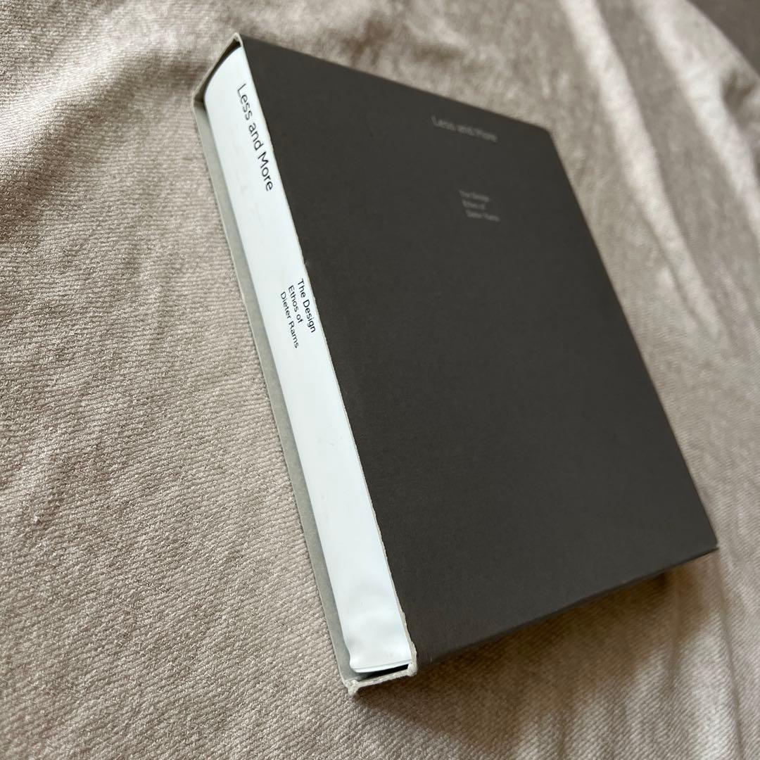 Less and More Dieter Rams デザイン