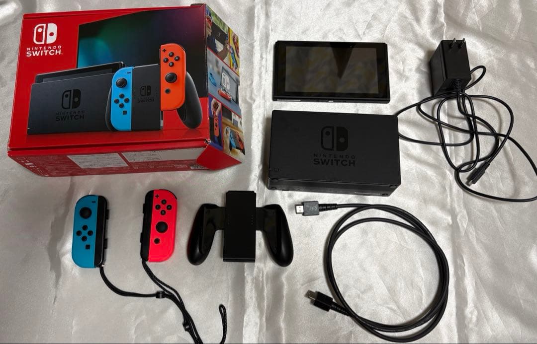 Nintendo Switch 本体 バッテリー強化版　2022年製