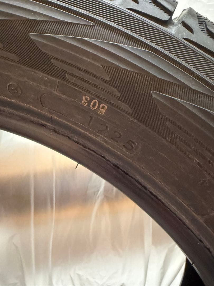 【ほぼ新品】225/55R18 2025製アイスガードG075 スタッドレス
